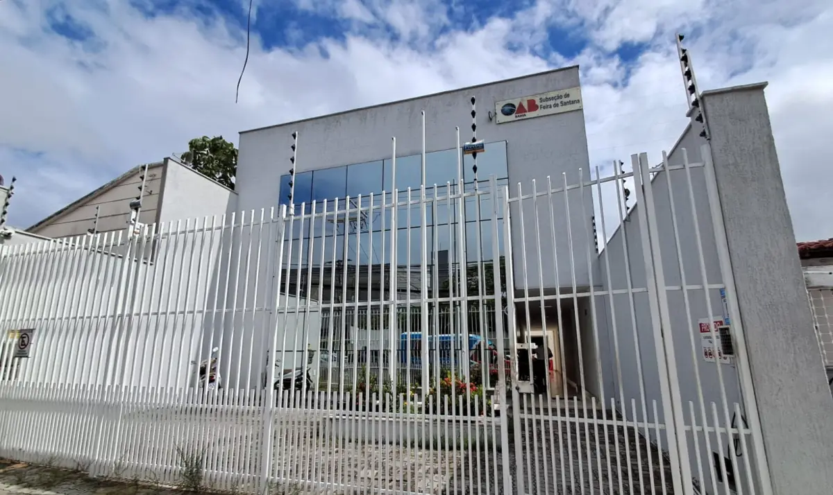 Conjunto Penal de Feira de Santana tem mais de 200 presos para cada policial; o ideal é ter 5, diz presidente da OAB