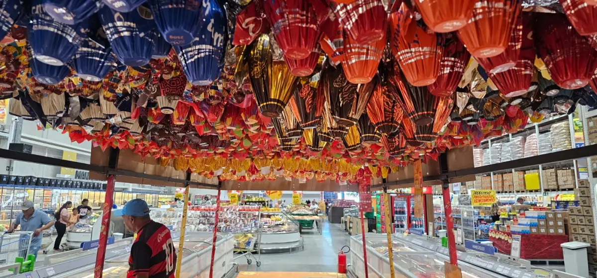 Páscoa antecipada: consumidores já pesquisam preço dos chocolates nas lojas de Feira de Santana