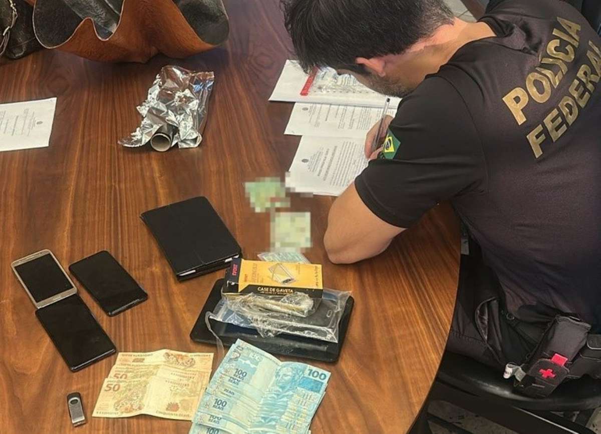 PF combate lavagem de capitais e fraudes bancárias contra a Caixa na Bahia e outros estados