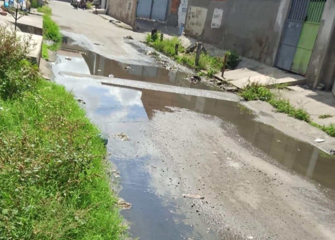 Rua Embarque, conjunto George Américo