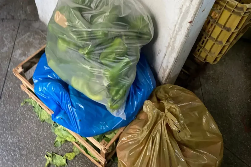 Vigilância Sanitária interdita lanchonete