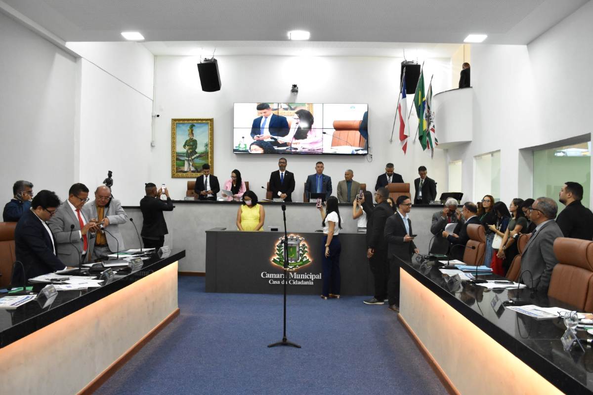 Câmara promulga criação do Programa Escola Aberta – Esporte na Comunidade