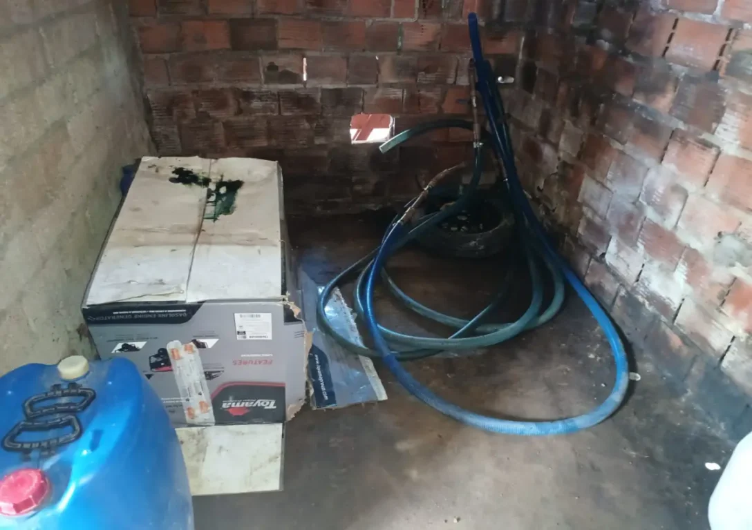 Suspeito de armazenar de combustível ilegalmente é preso em Ipirá