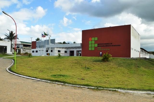 IFBA realiza processo seletivo para vagas remanescentes do Projeto Partiu IF