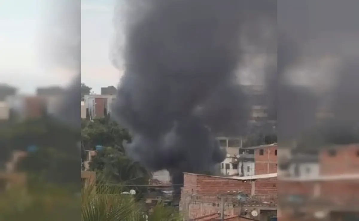 Revolta após duplo homicídio: moradores incendeiam imóveis e veículos em Santo Antônio de Jesus após crime