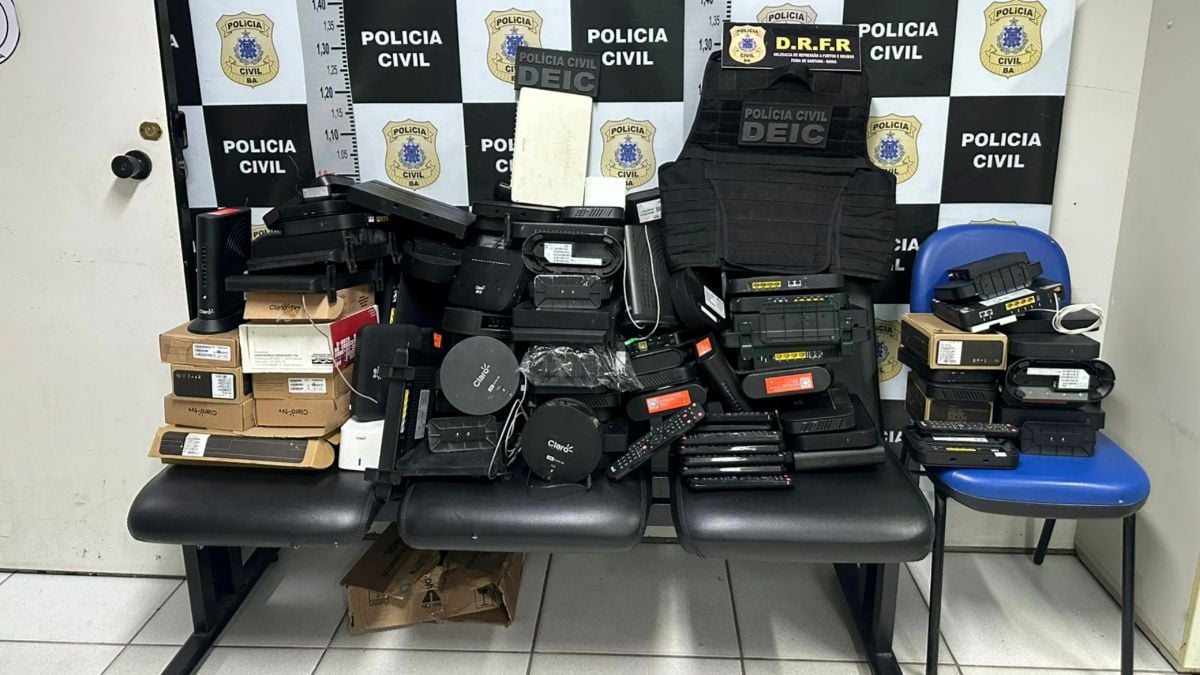 roteadores apreendidos