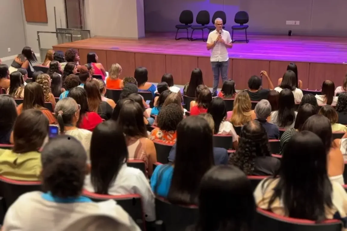 Seduc promove ação inédita e reforça valorização das mulheres na gestão pública