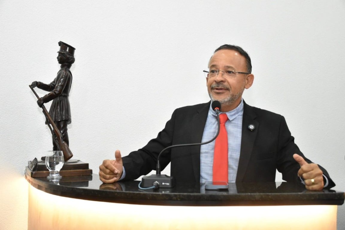 vereador Professor Ivamberg