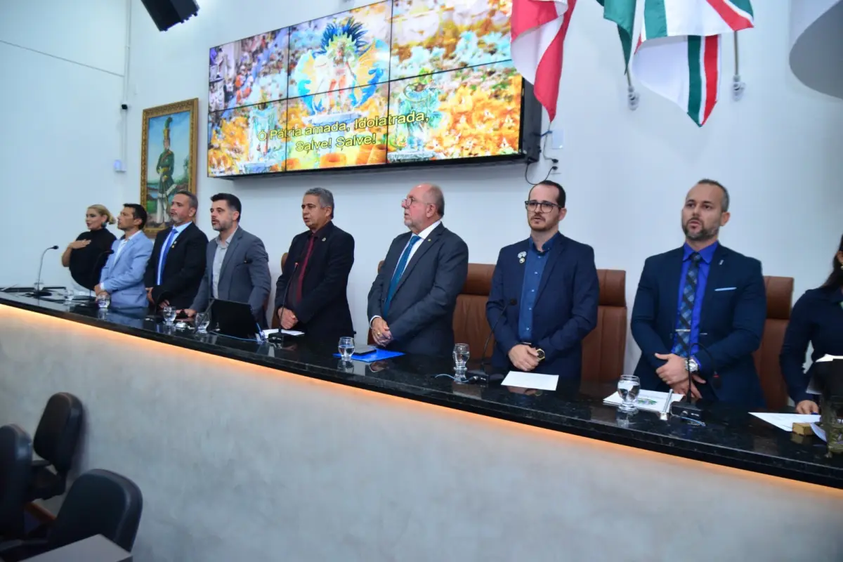 Câmara celebra Dia do Optometrista em sessão solene e debate acesso à saúde visual