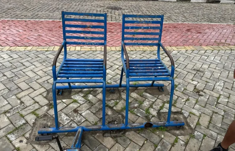 Morador denuncia descaso nas praças e aparelhos de ginástica do bairro Sobradinho