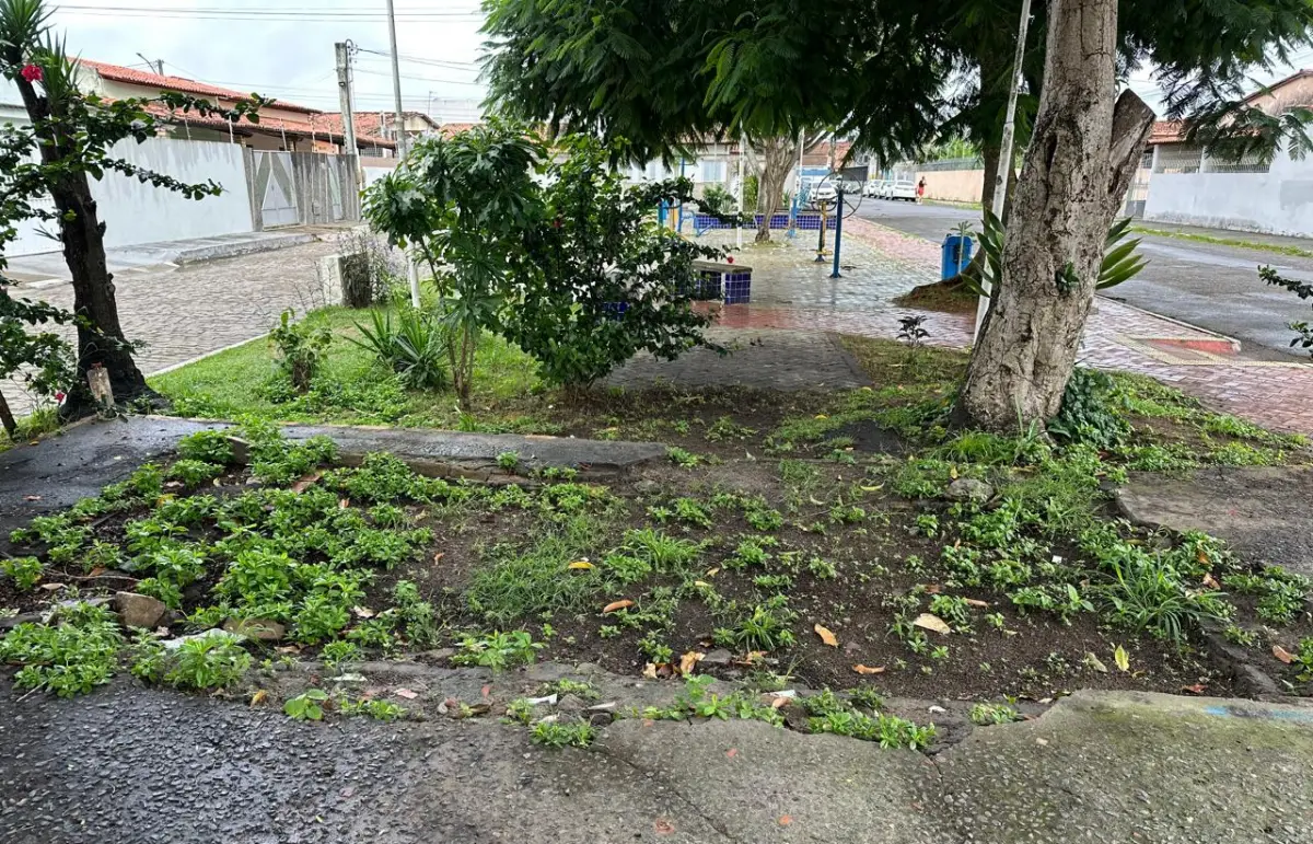 Morador denuncia descaso nas praças e aparelhos de ginástica do bairro Sobradinho