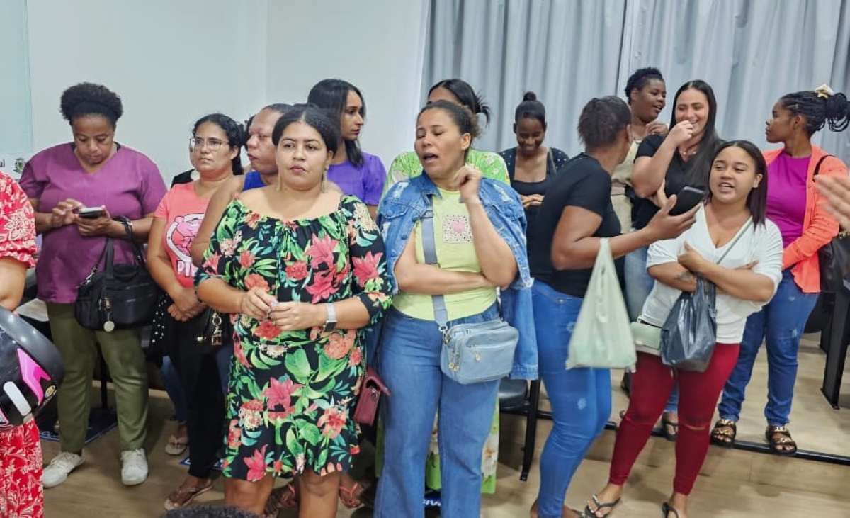 Moradores protestam contra a degradação da educação no Distrito de Maria Quitéria