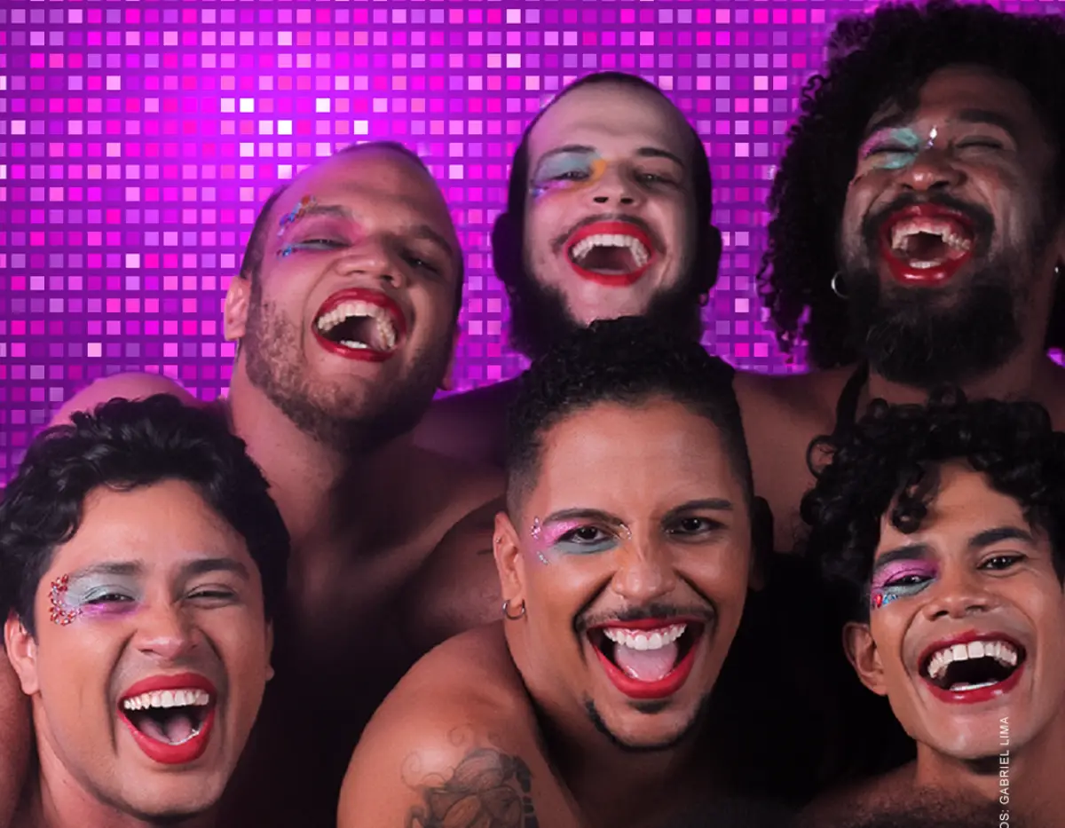 Comédia dramática ‘Saltos e Coturnos’ retorna ao Teatro do Cuca dias 8 e 9 de maio