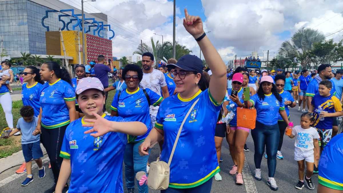 Caminhada de Conscientização do Autismo