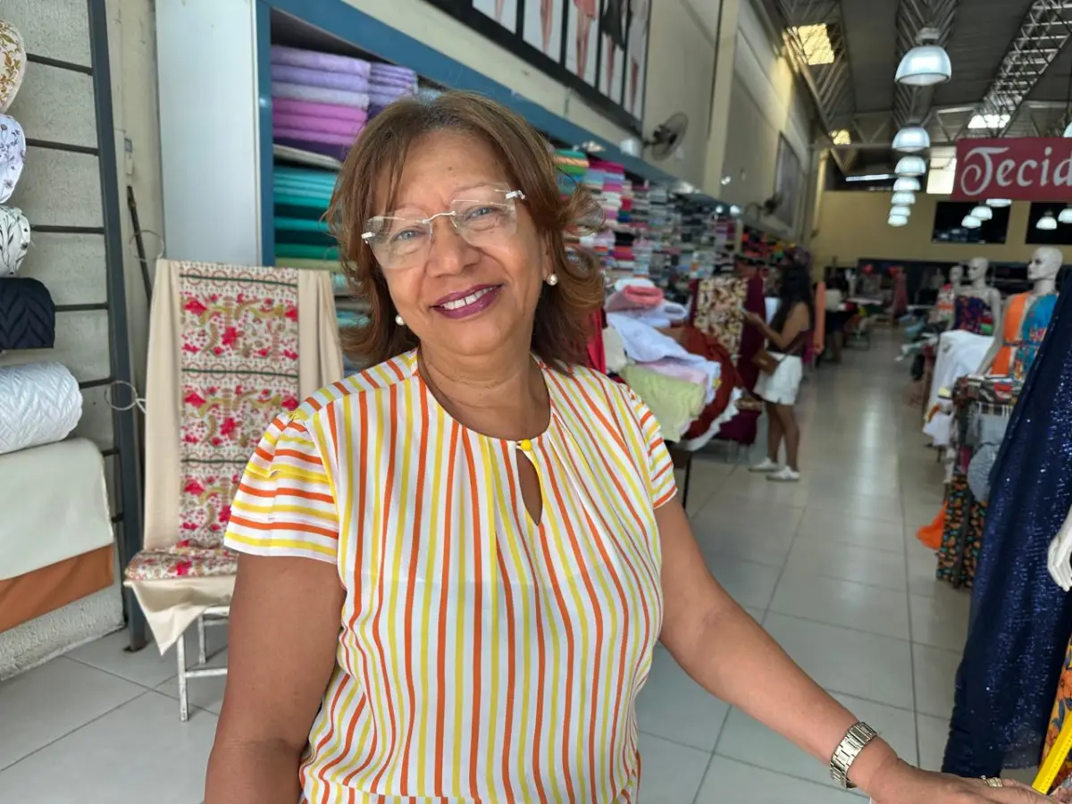 comércio de Feira de Santana registra movimentação na véspera do feriado de Tiradentes