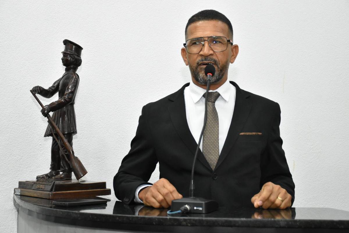 Show gospel marca aniversário de 35 anos do bairro Feira IX