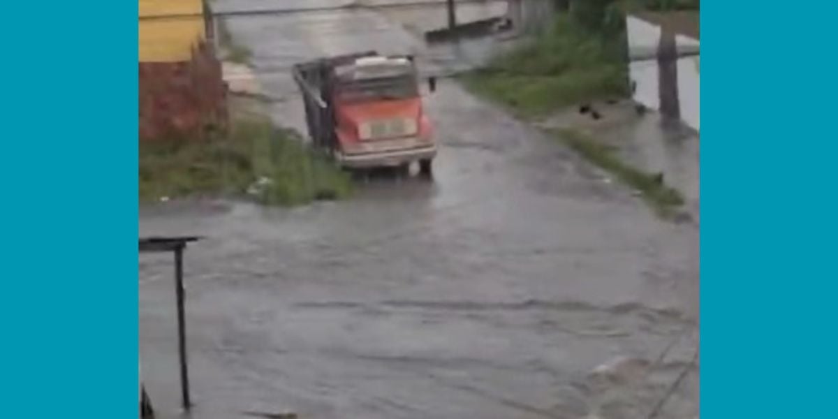Chuvas provocam alagamentos em diversos bairros de Feira de Santana e moradores cobram solução