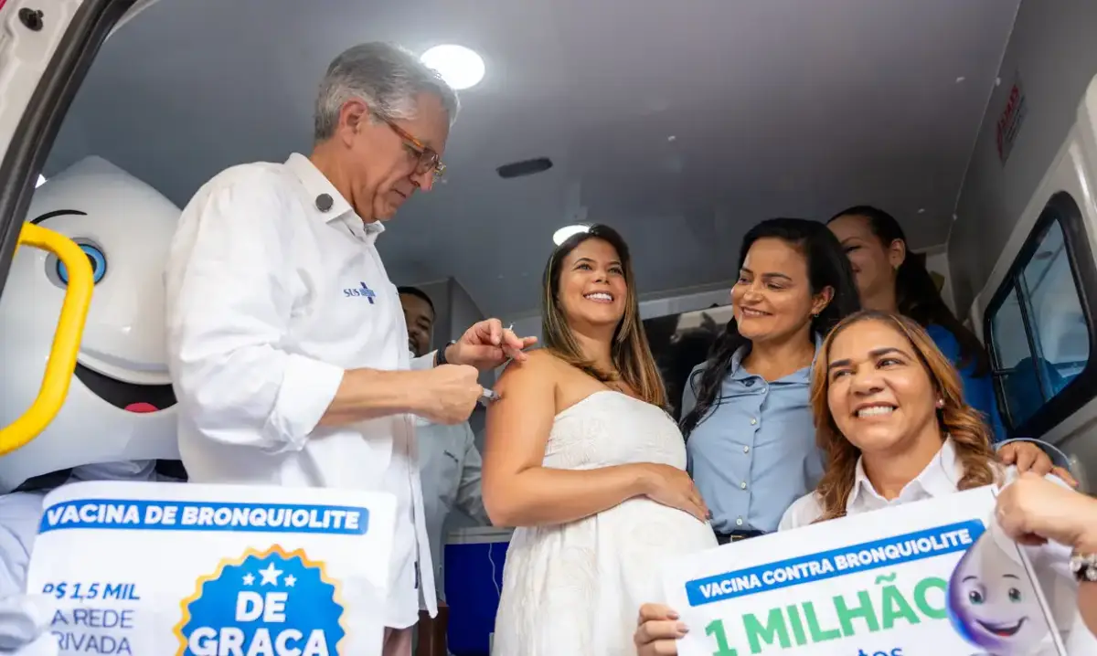 Em evento na Bahia, Brasil celebra 1 milhão de gestantes vacinadas contra vírus da bronquiolite
