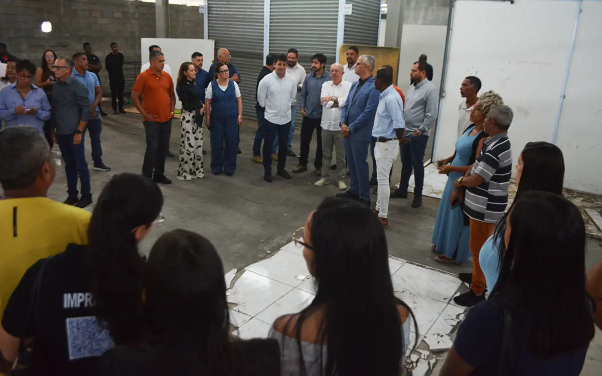 Prefeito autoriza construção da nova sede da Casa do Trabalhador no Shopping Popular