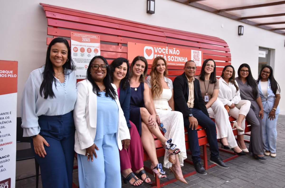 Banco Vermelho chega ao Ceparh e reforça mobilização pelo enfrentamento à violência contra a mulher