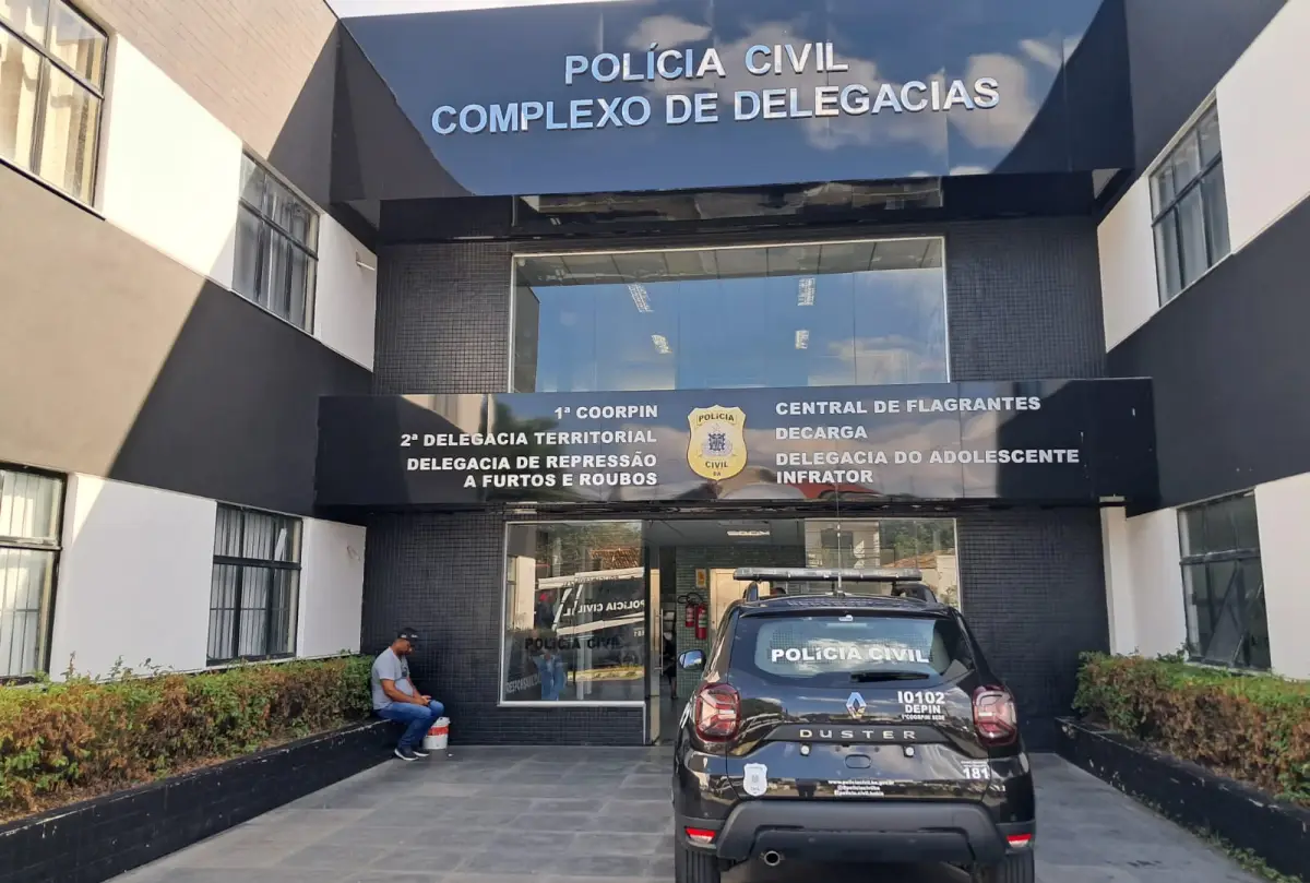 Complexo de Delegacias - suspeito