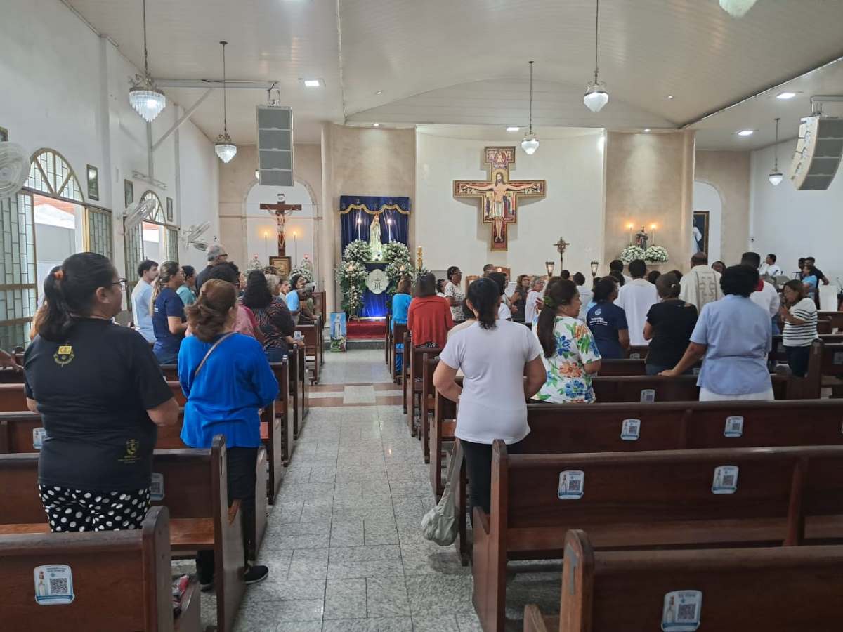 Dia de Nossa Senhora de Fátima