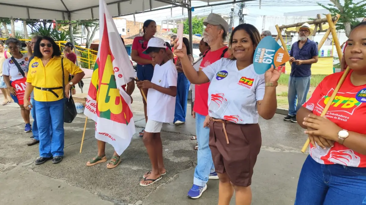 Dia do Trabalhador em Feira de Santana reforça luta por direitos, salário justo e fim da escala 6x1