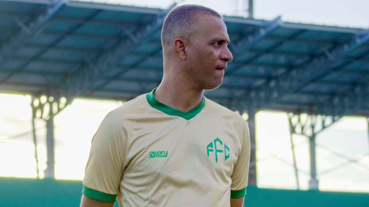 Edson Fabiano, treinador do Feira FC