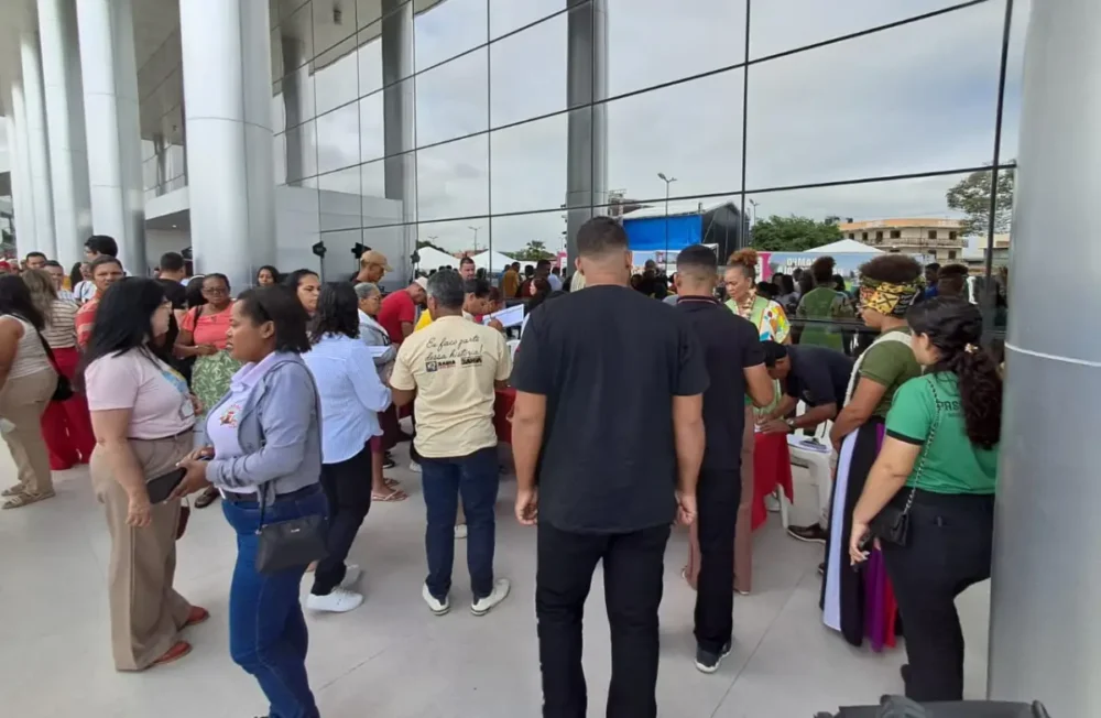 Agricultura familiar da Bahia recebe R$ 89 milhões, caminhões e reforço na merenda escolar de qualidade