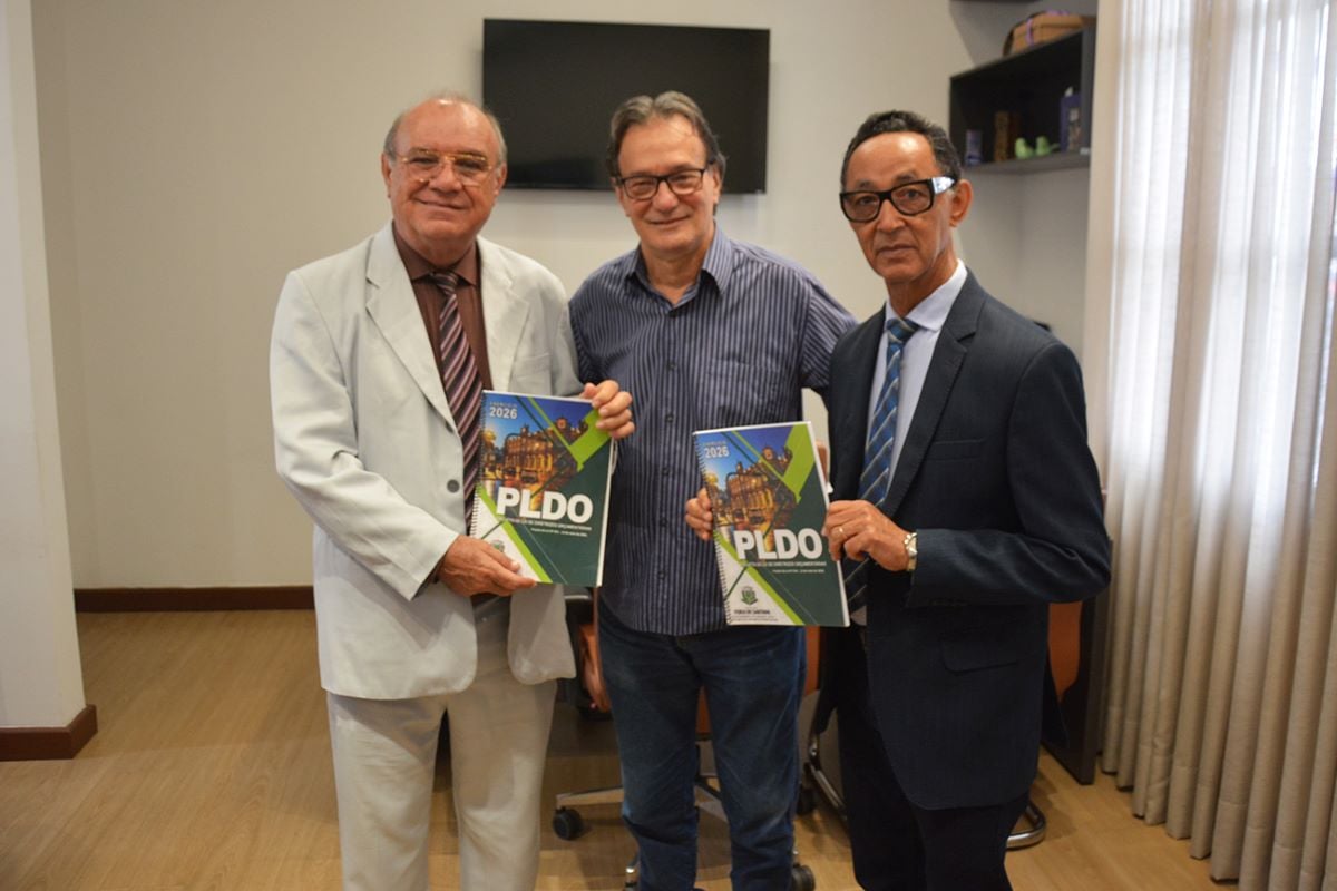 Entrega da PLDO Câmara Municipal