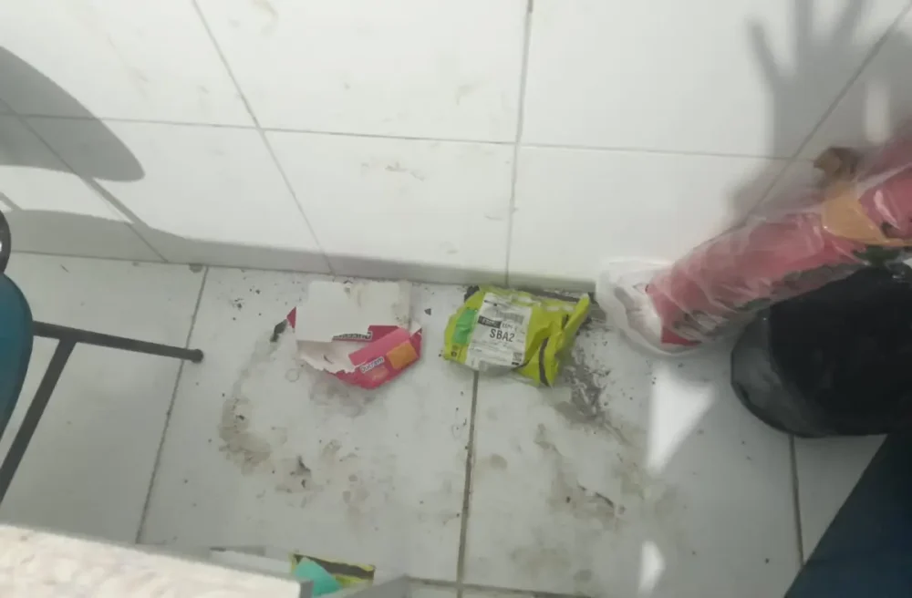 Escola municipal é invadida e vandalizada em Conceição do Jacuípe