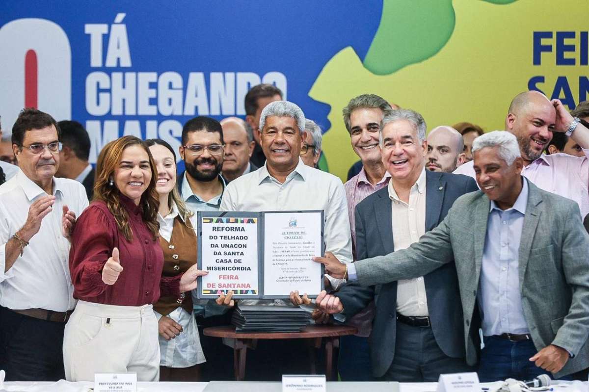 Feira de Santana recebe ambulância e R$ 800 mil para melhorias na Unacon