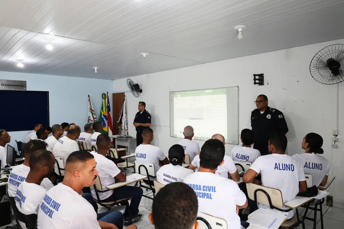 Feira de Santana inicia formação inédita de guardas municipais de quatro cidades