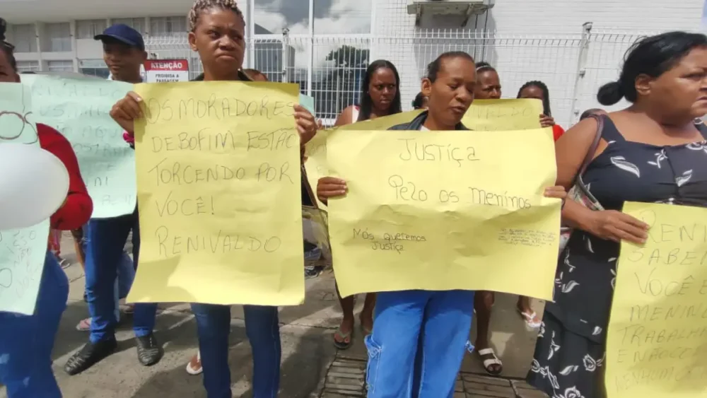 Manifestação: familiares prestam apoio a homem condenado a 15 anos por estupro de vulnerável