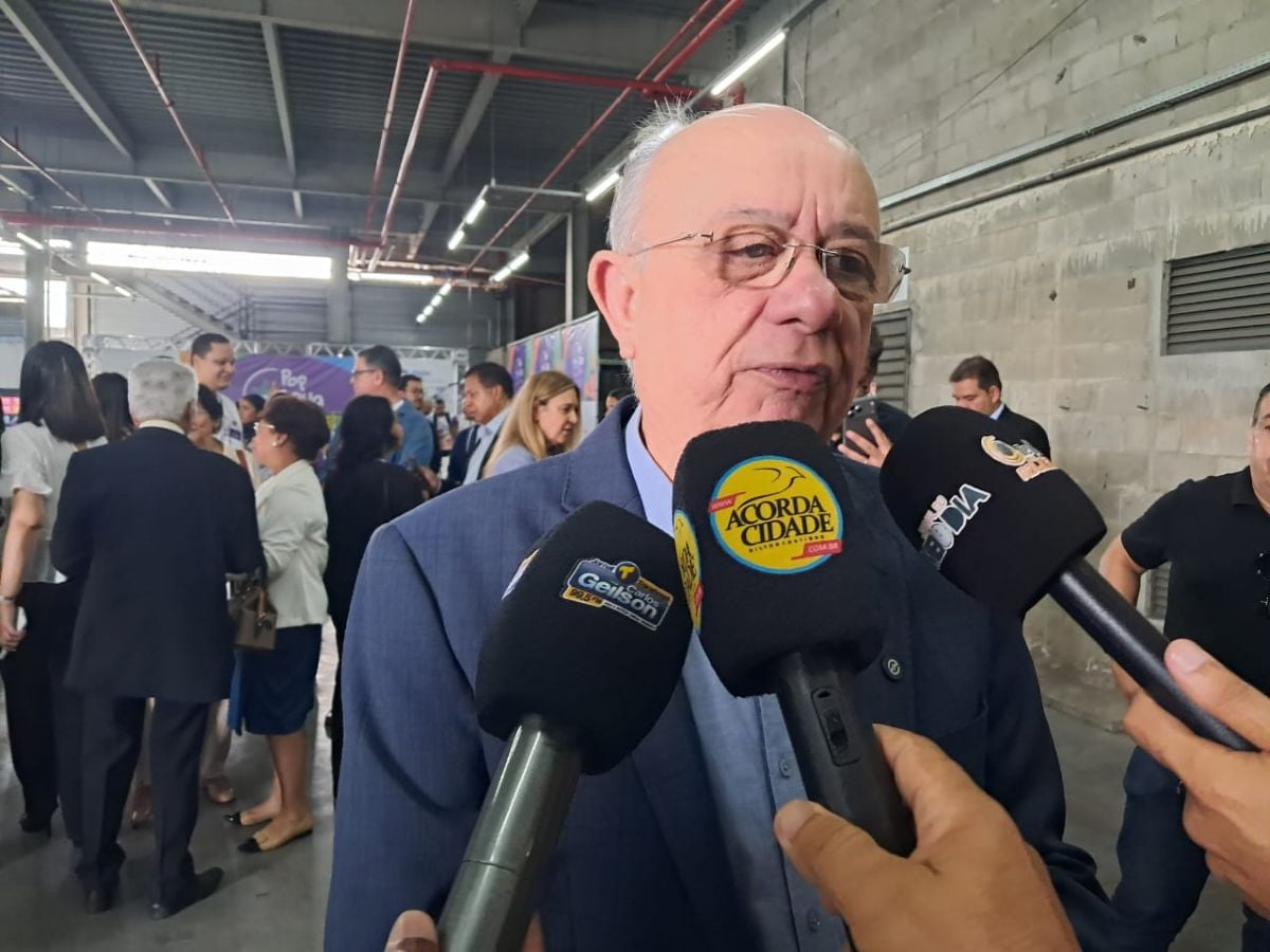 José Ronaldo de Carvalho, prefeito de Feira de Santana pelo União Brasil