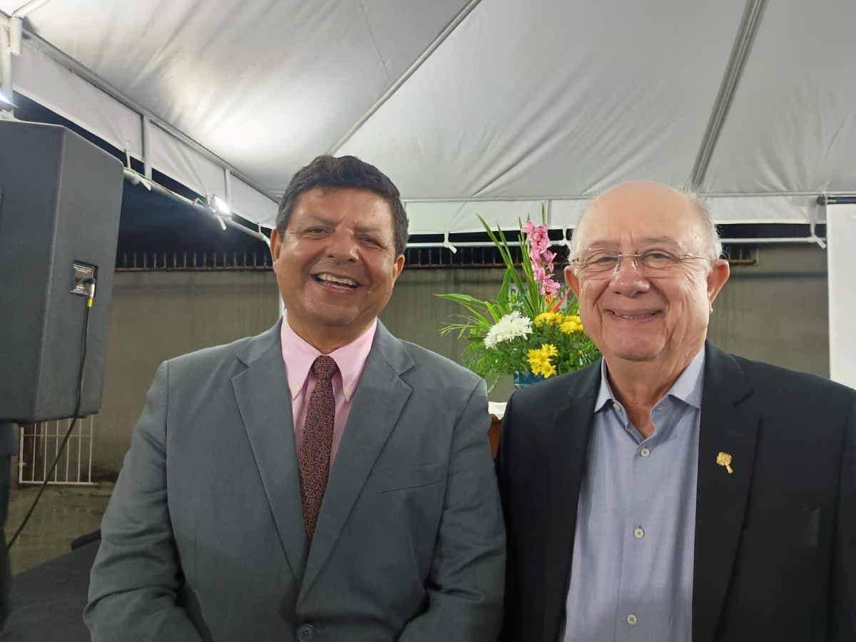 Pastor Humberto Pedra e prefeito José Ronaldo