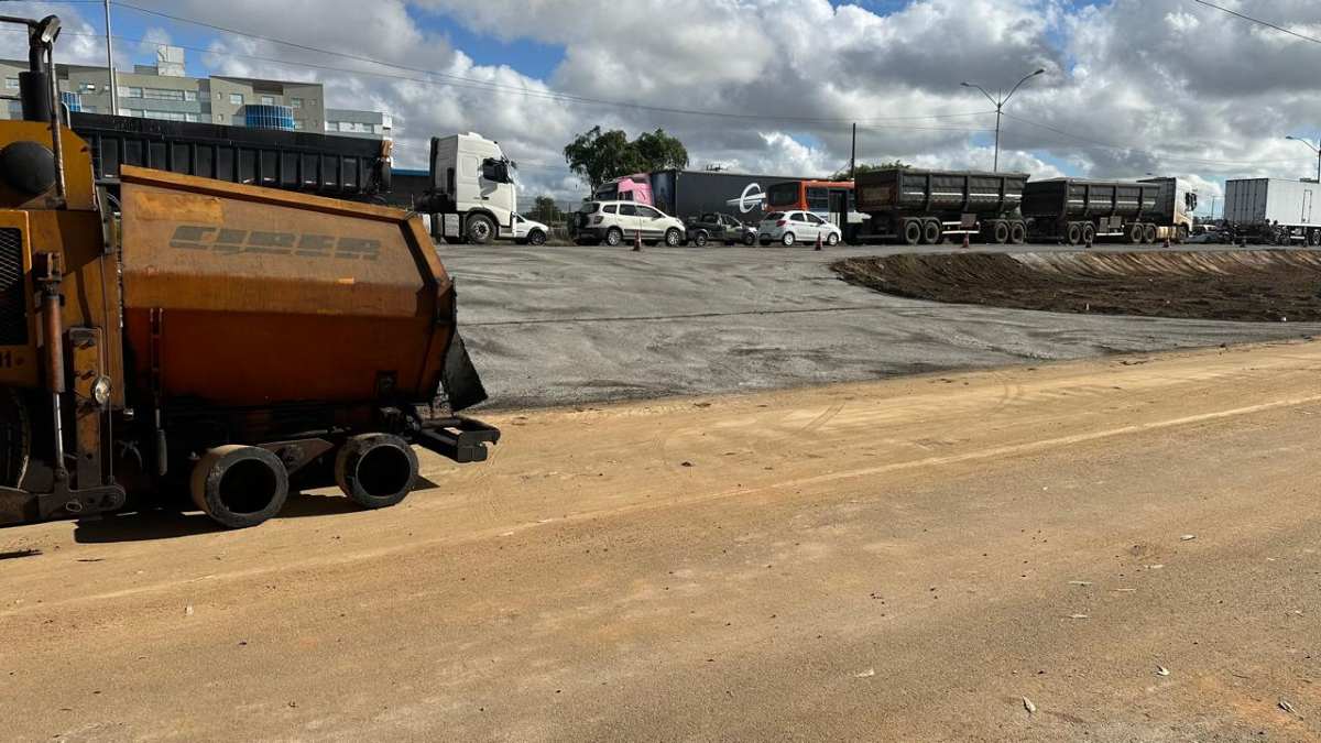Pavimentação do acesso viário ao bairro Subaé