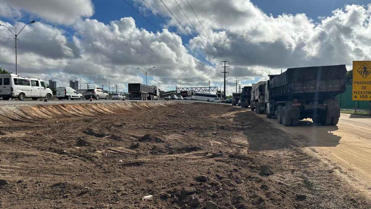 Pavimentação do acesso viário ao bairro Subaé