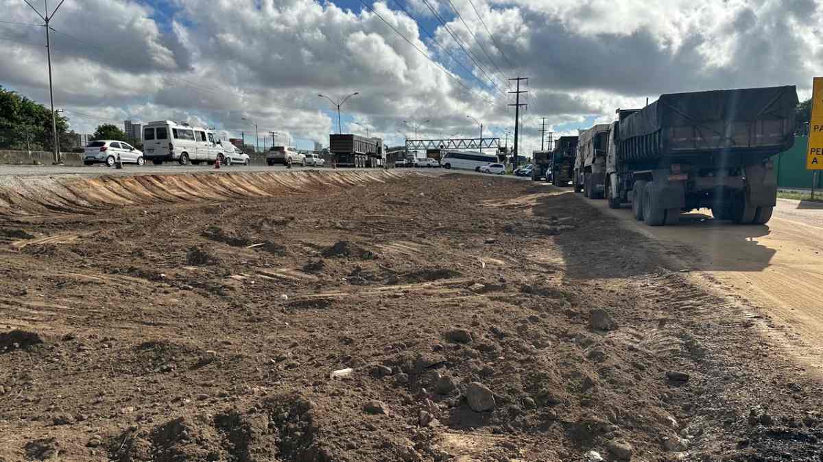 Pavimentação do acesso viário ao bairro Subaé