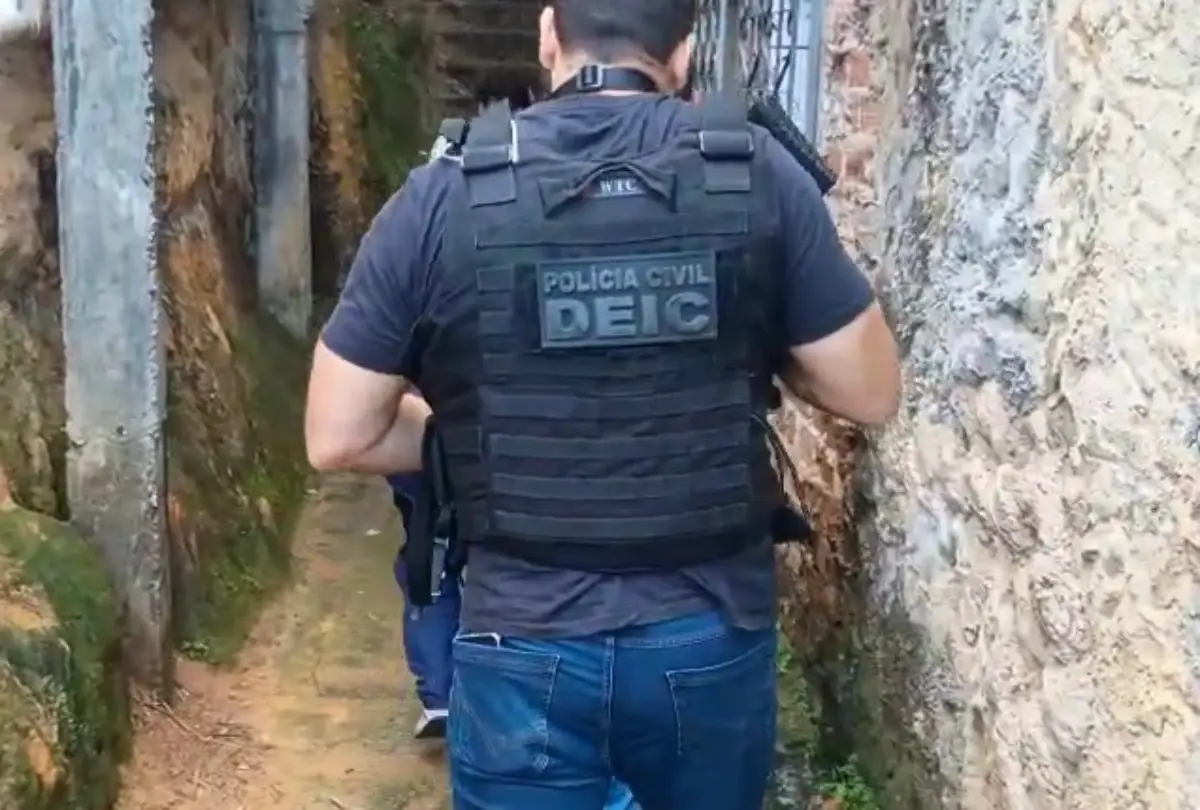 Dupla é presa em Salvador por suspeita de extorsão mediante sequestro