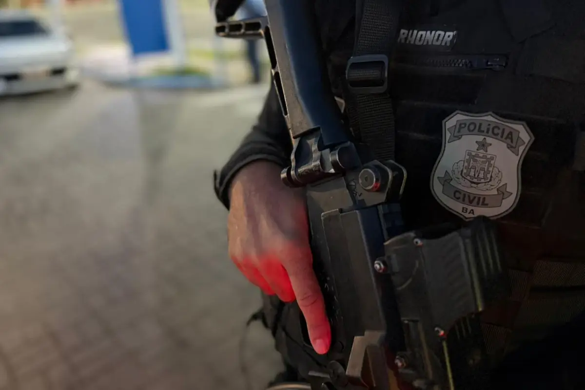 Operação Asfixia desmonta núcleo do tráfico e prende três mulheres em Serrinha