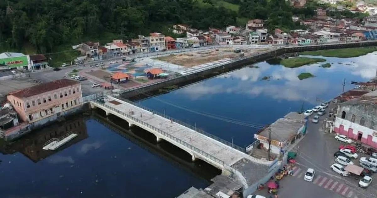 Ponte Rio Jaguaripe