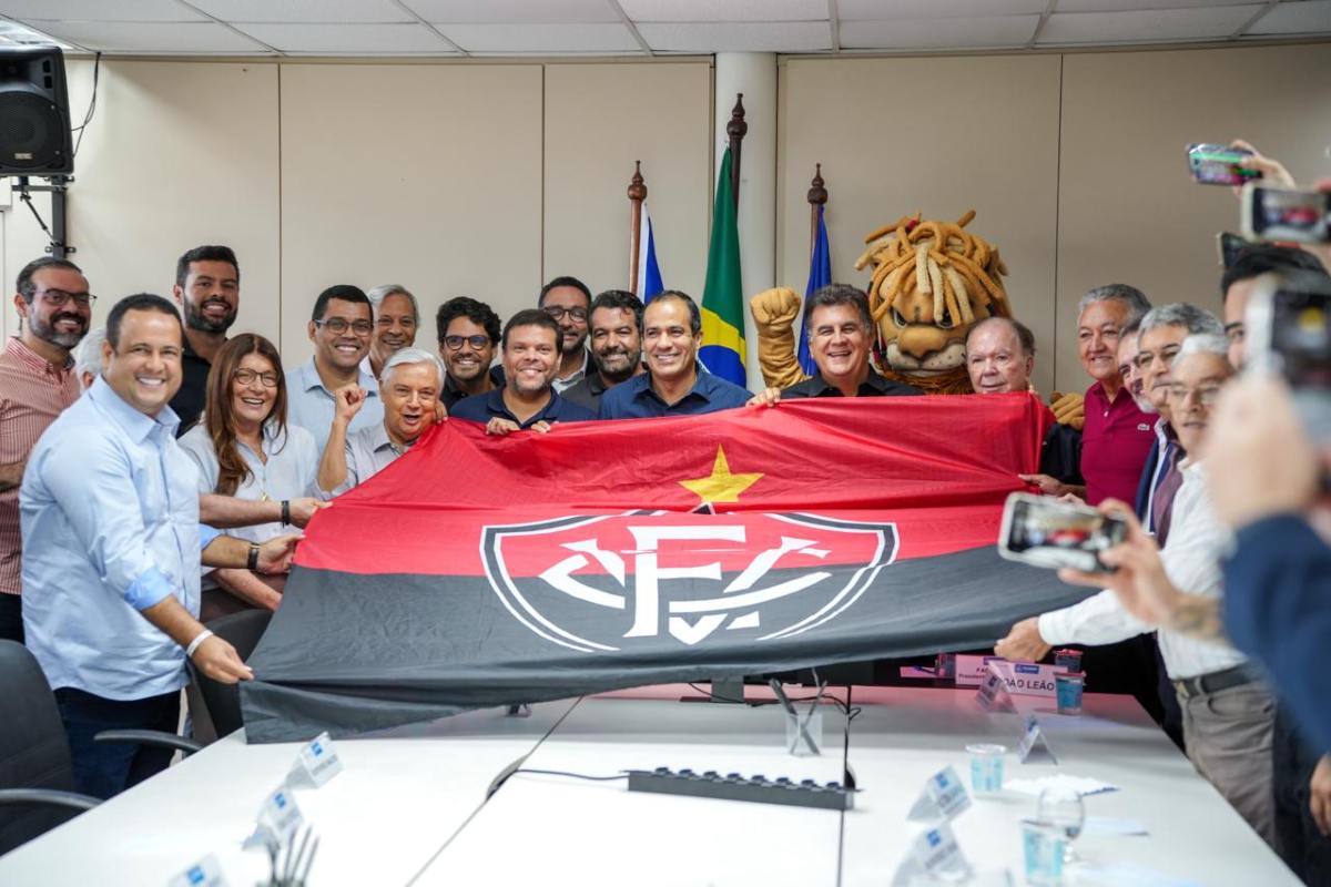Projeto da Arena Barradão avança após reunião entre Prefeitura de Salvador e Vitória