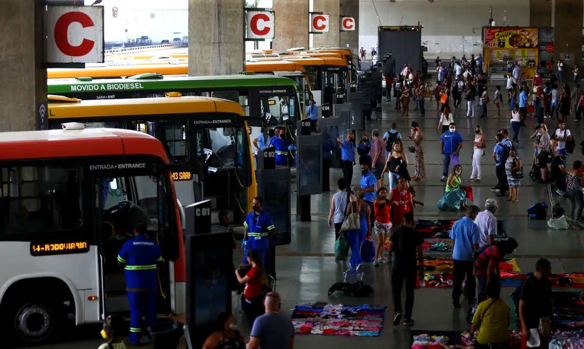 Tarifa zero no transporte poderia ser novo Bolsa Família, diz estudo