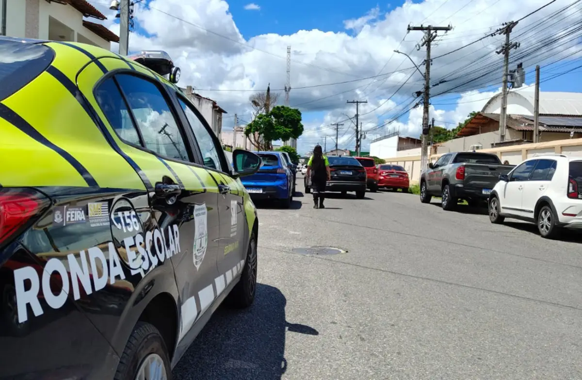 Ronda Escolar da SMT reforça fiscalização e mapeia pontos críticos em Feira de Santana