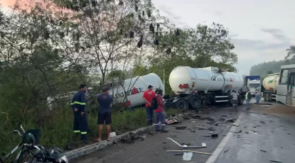 acidente em nova viçosa