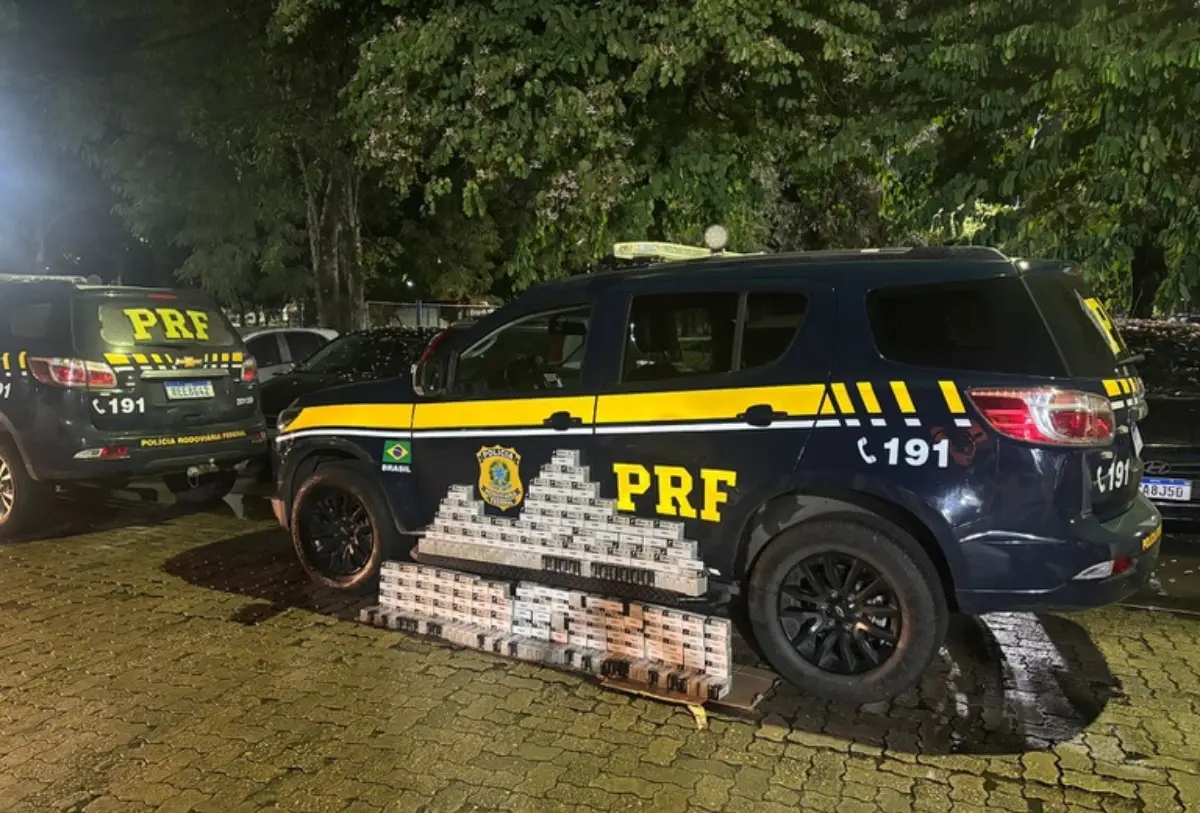 PRF apreende 10 mil munições de fuzil e mulher é detida na BR-116