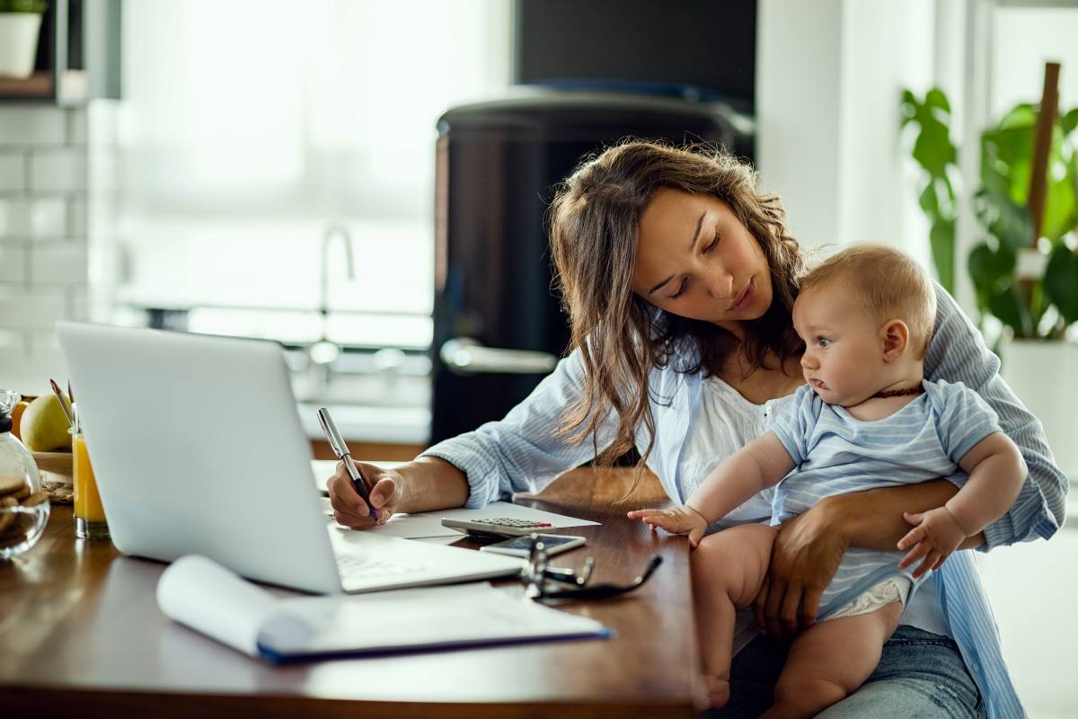 mãe e finanças
