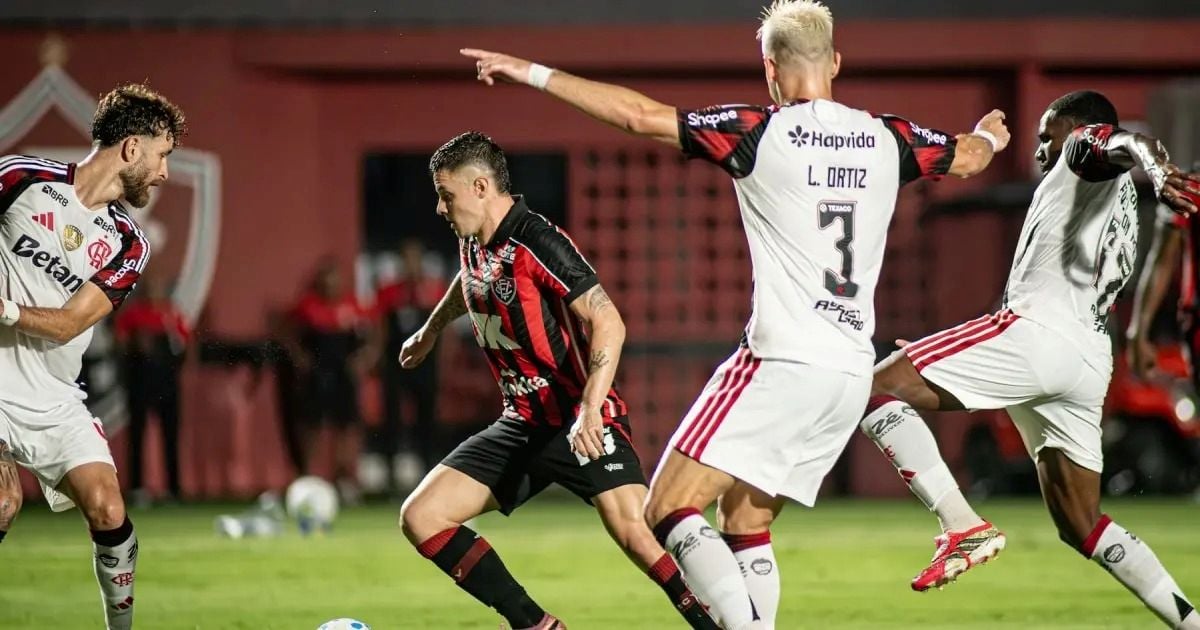 vitória jogando