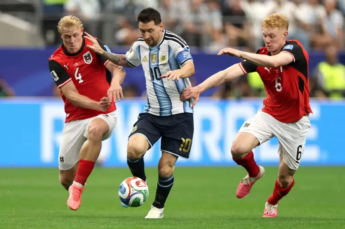 Argentina vence Áustria e se classifica para próxima etapa da Copa do Mundo